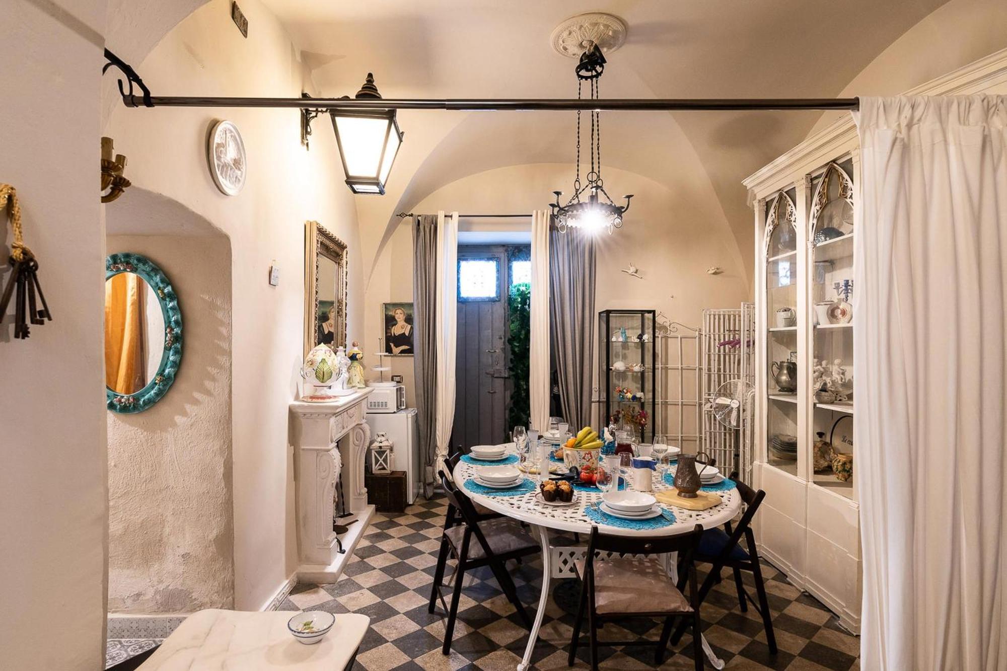 Il Feudo By Barbarhouse Hotel Bari Exterior photo